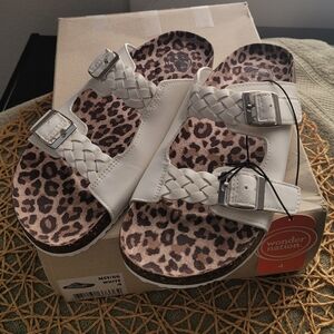 Wonder Nation White Women's Sandals